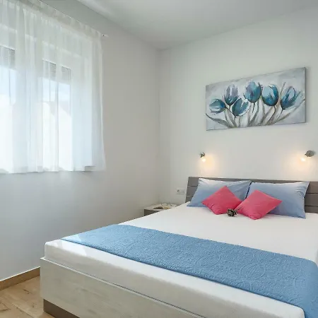 Holiday Giovanni Prázdninový dům *